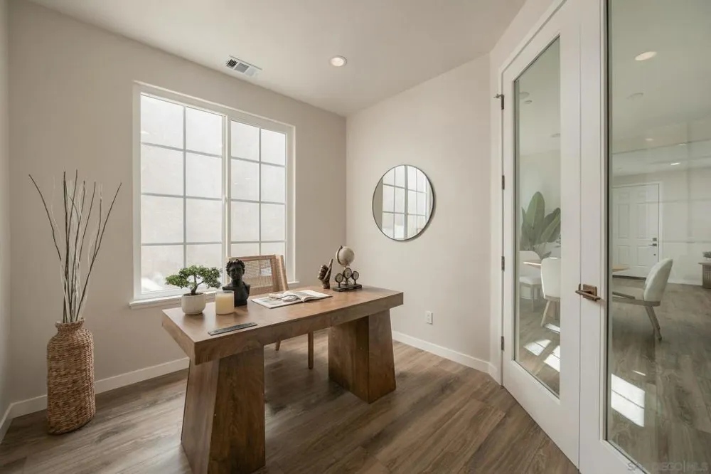 16609 Deer Ridge Rd San Diego, CA 92127