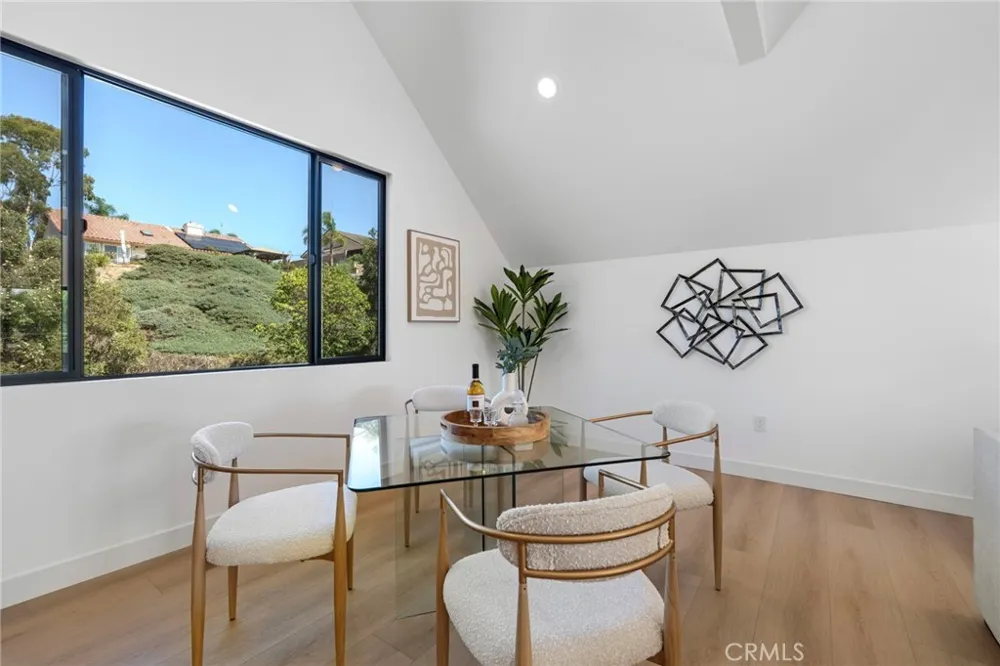 2822 Via Amapola San Clemente, CA 92673