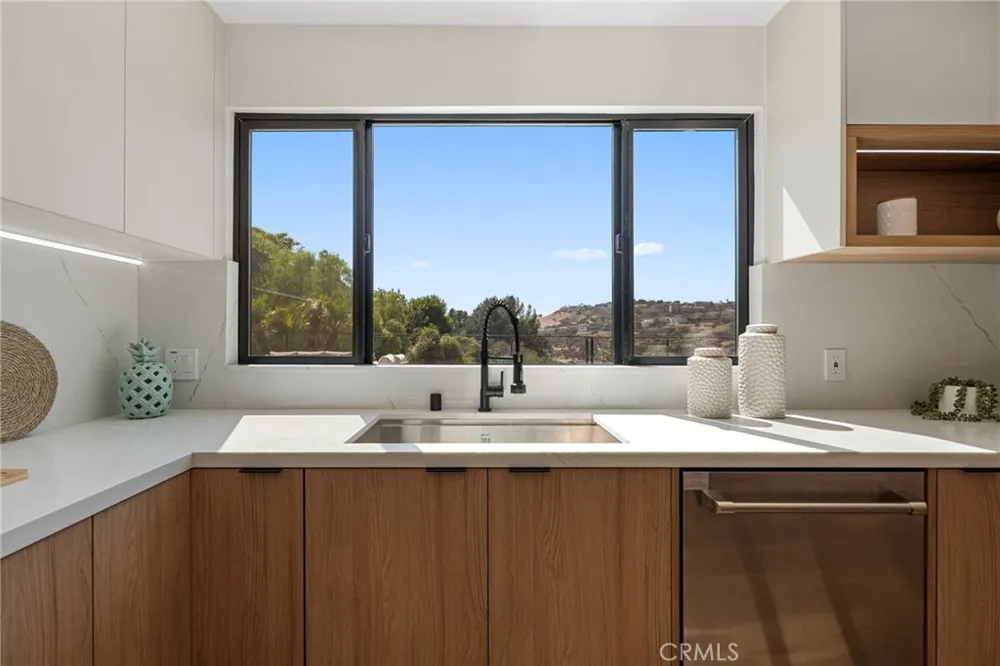 2822 Via Amapola San Clemente, CA 92673