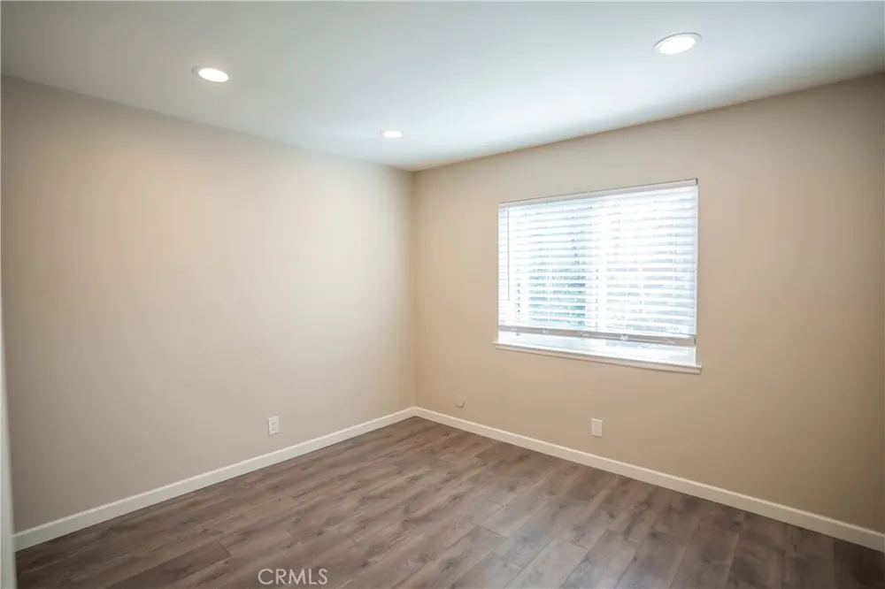 21968 Lakeland Lake Forest, CA 92630