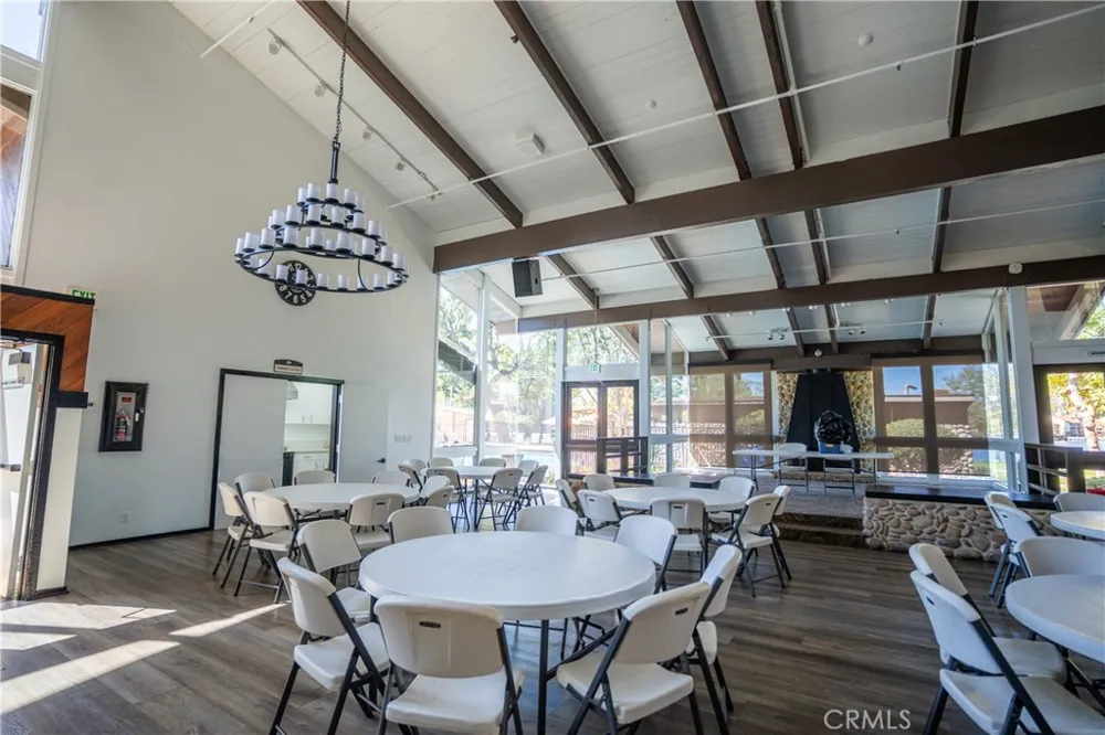 21968 Lakeland Lake Forest, CA 92630