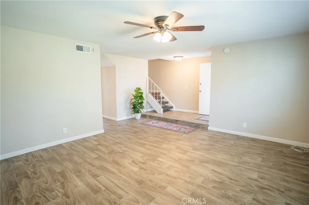 21968 Lakeland Lake Forest, CA 92630