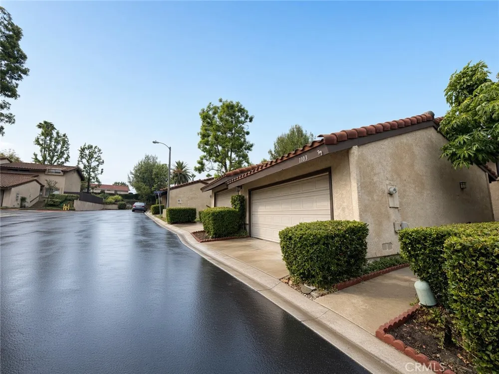1103 Loxley Diamond Bar, CA 91789