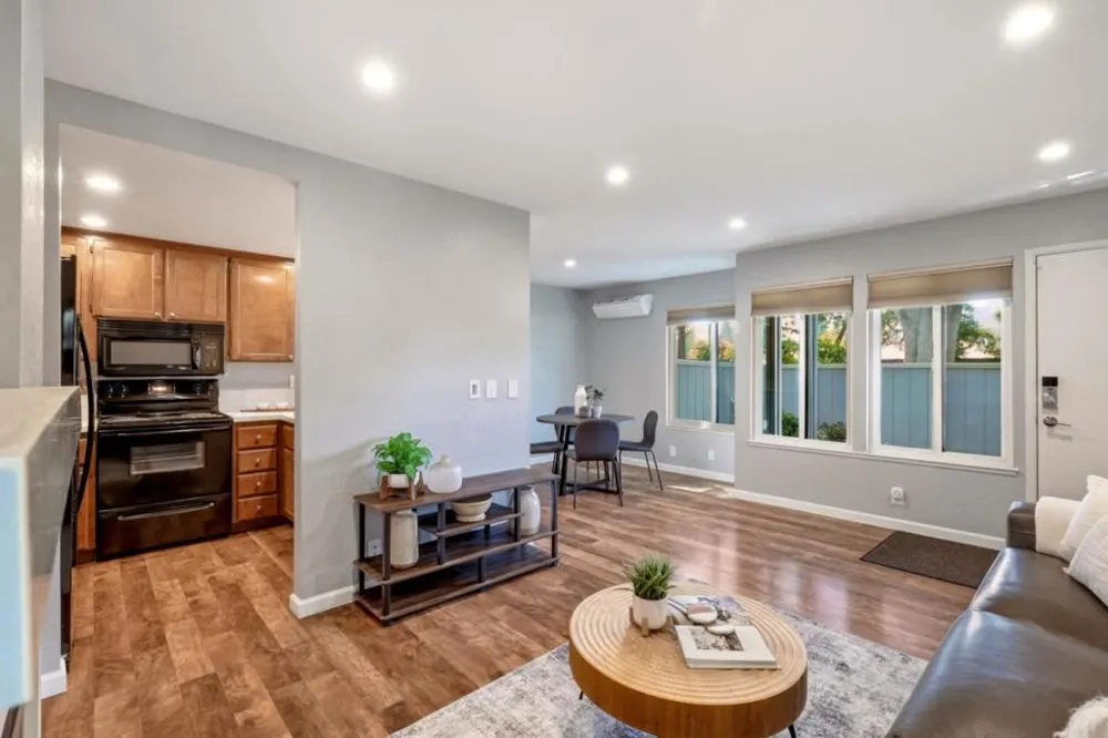 844 La Barbera Drive San Jose, CA 95126