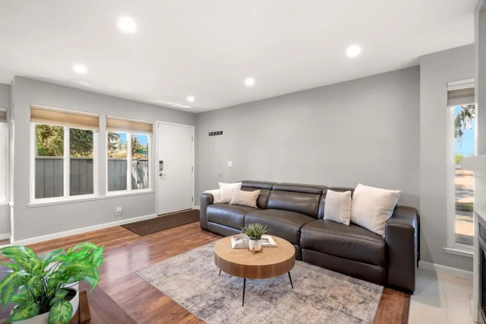 844 La Barbera Drive San Jose, CA 95126