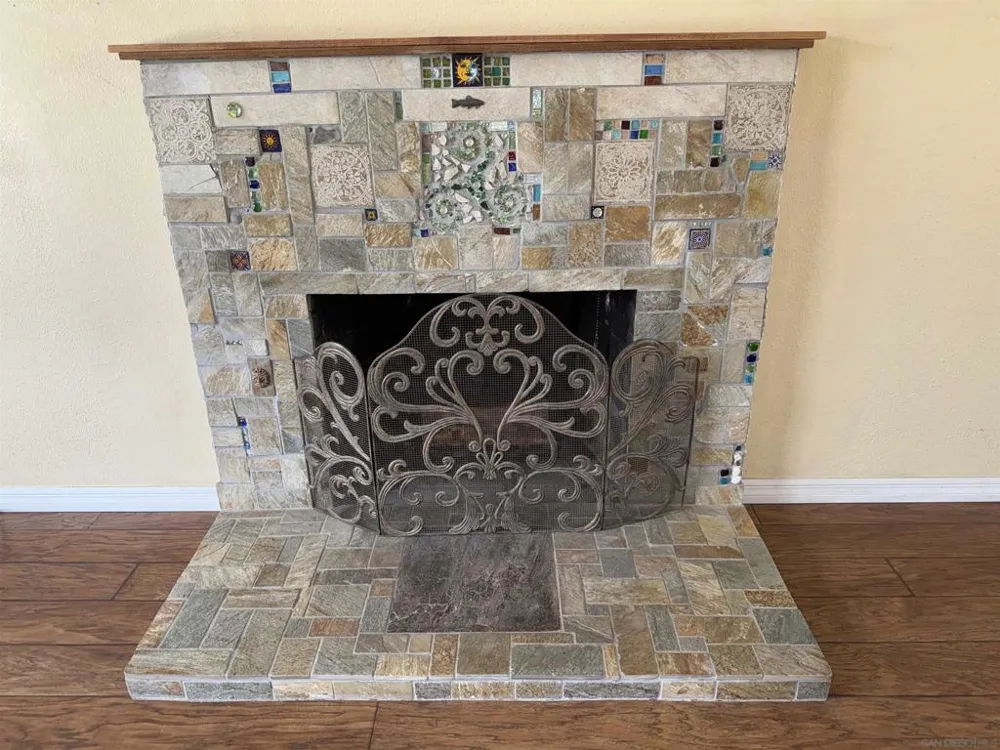 4670 Mount Etna San Diego, CA 92117