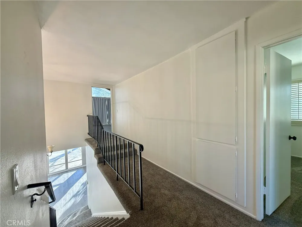 22831 Islamare Lake Forest, CA 92630
