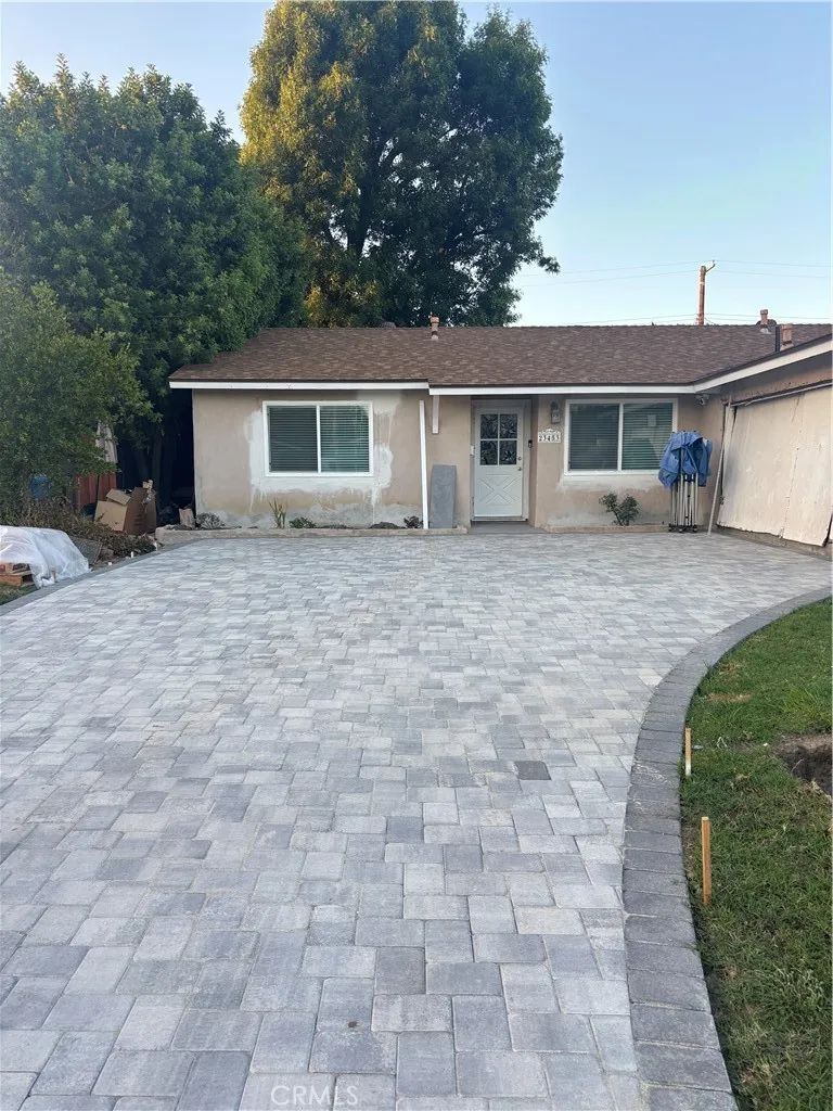 23453 Mobile West Hills, CA 91307