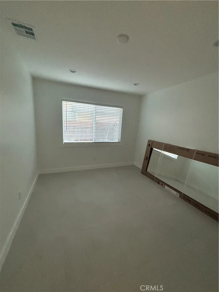 23453 Mobile West Hills, CA 91307
