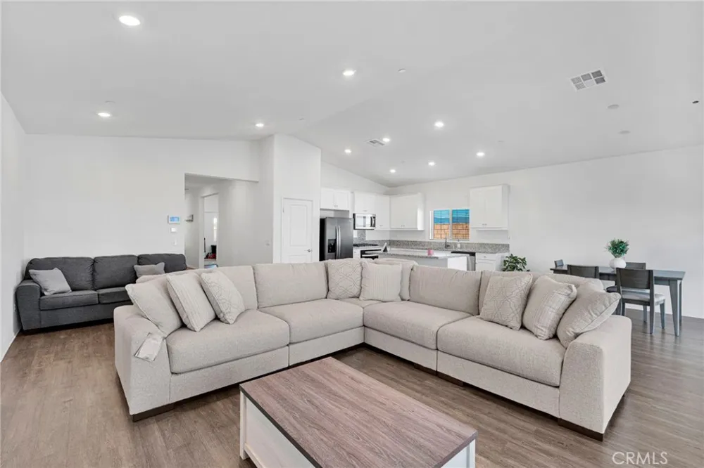 13110 Sierra Blanca Victorville, CA 92394