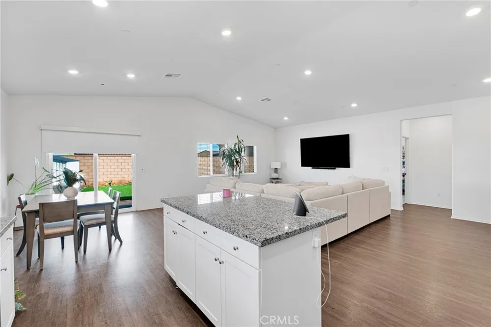 13110 Sierra Blanca Victorville, CA 92394