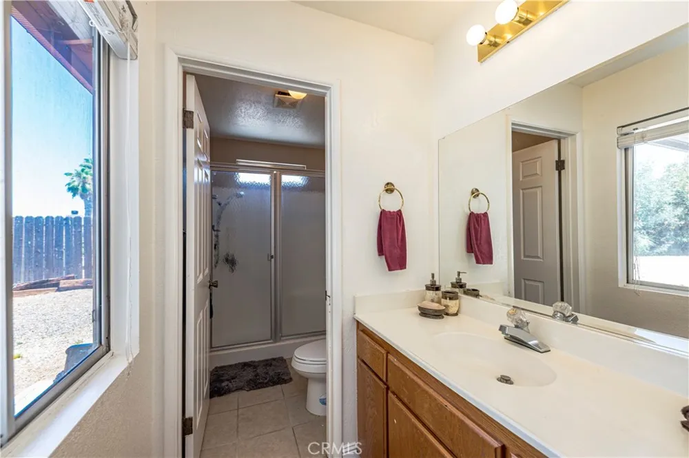 22862 Calcutta Canyon Lake, CA 92587