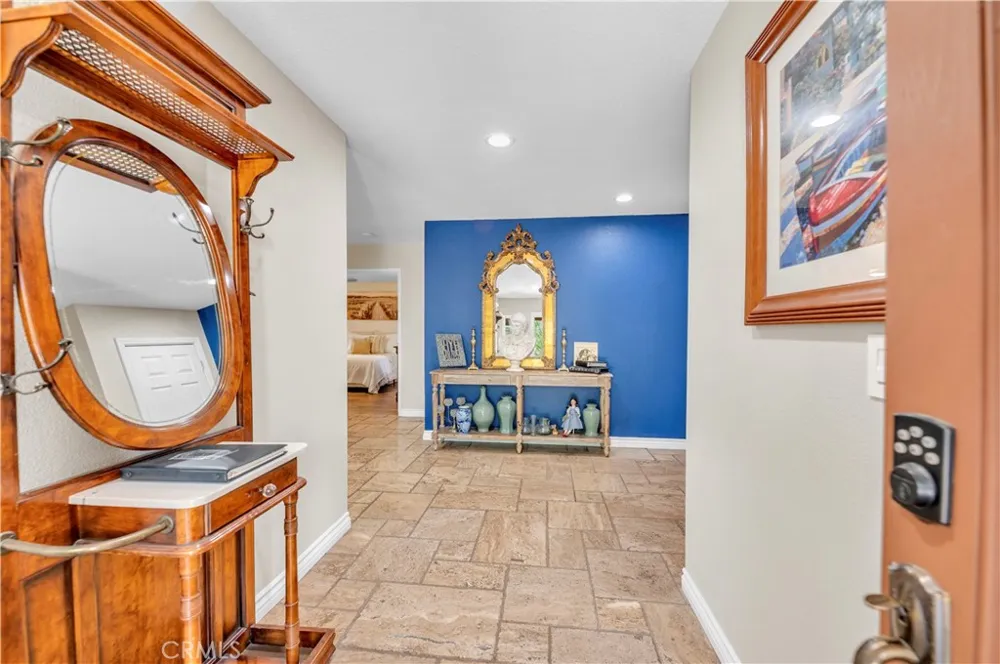 22862 Calcutta Canyon Lake, CA 92587