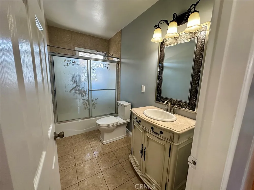 354 S Pepper Avenue Glendora, CA 91741