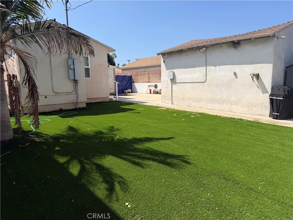2449 23rd Street Santa Monica, CA 90405