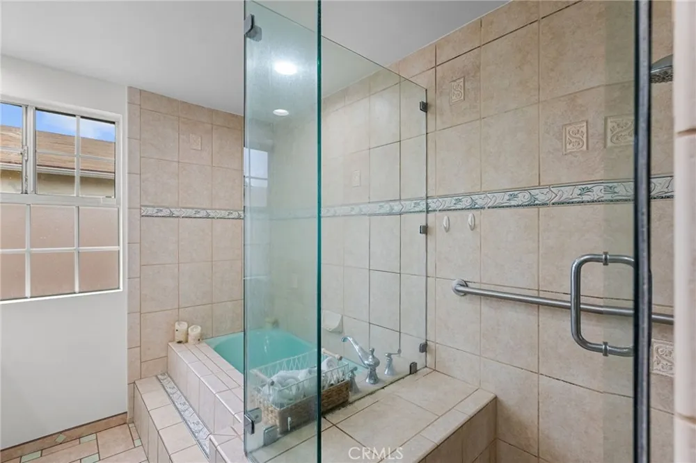 2449 23rd Street Santa Monica, CA 90405