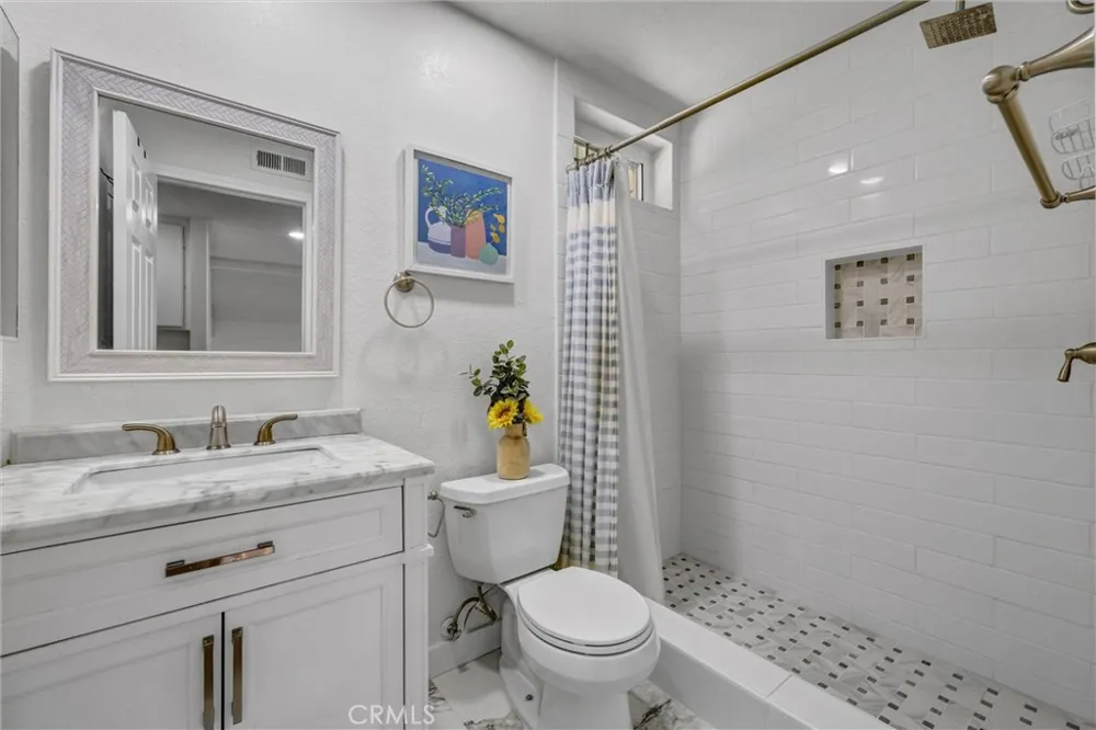 8675 Pinyon Street Buena Park, CA 90620