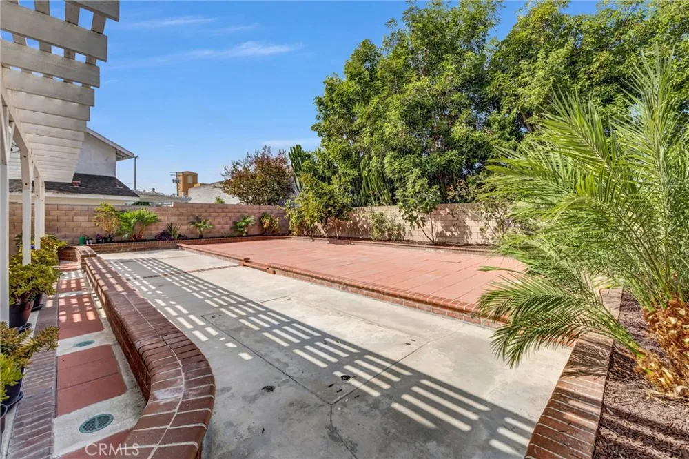 8675 Pinyon Street Buena Park, CA 90620
