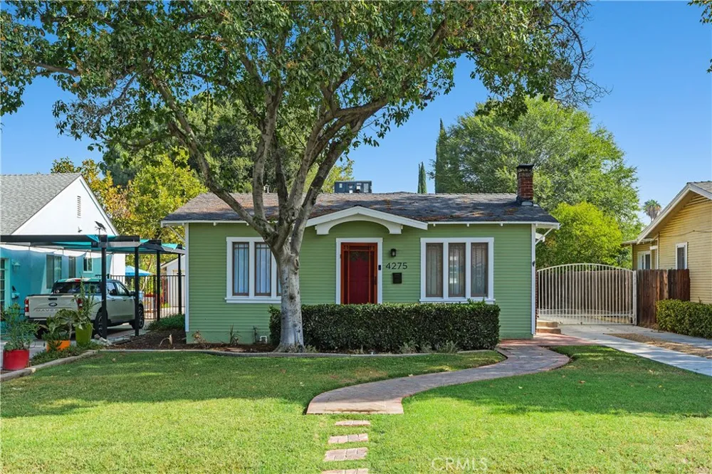 4275 Bandini Avenue Riverside, CA 92506
