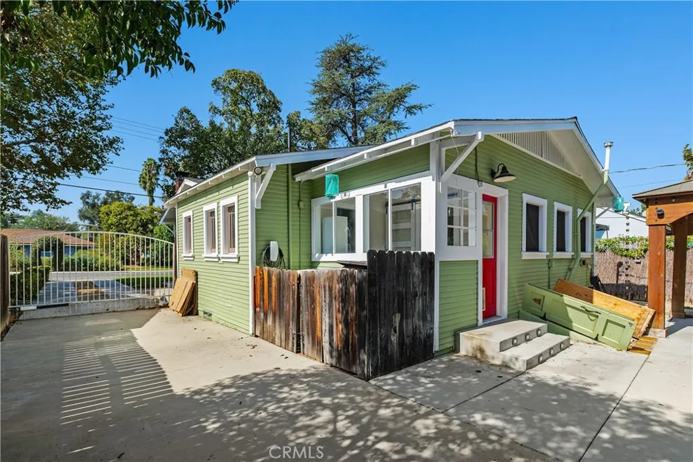 4275 Bandini Avenue Riverside, CA 92506