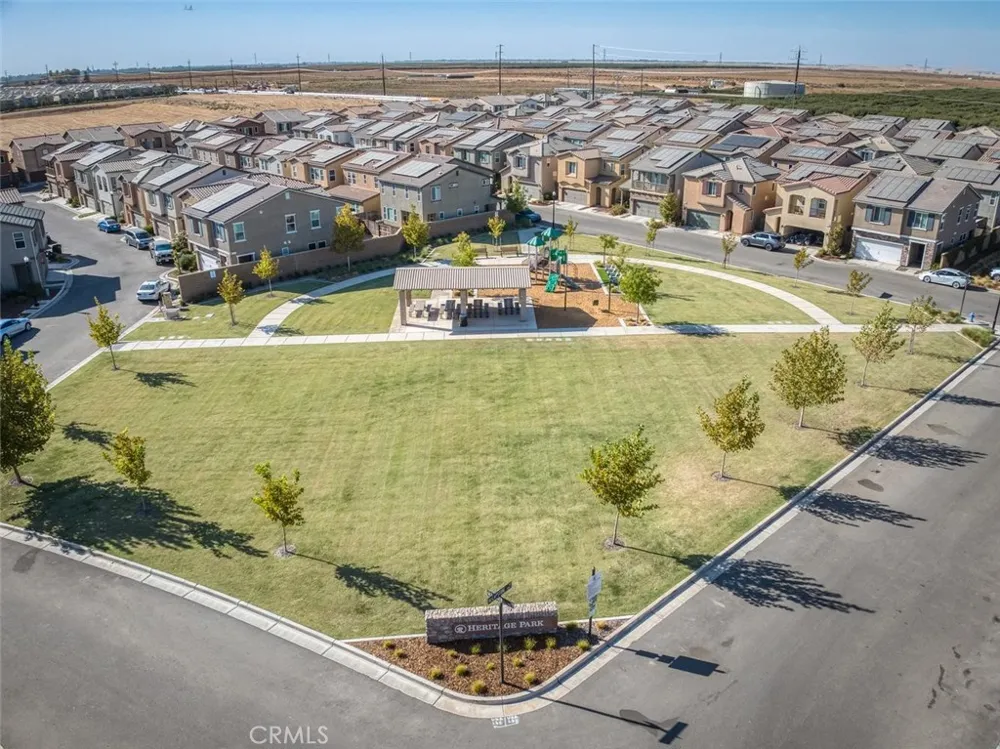 976 Thurman W Madera, CA 93636