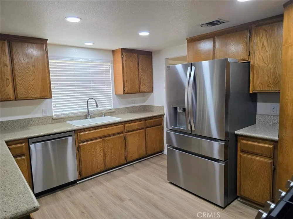 7786 Bangor Avenue Hesperia, CA 92345
