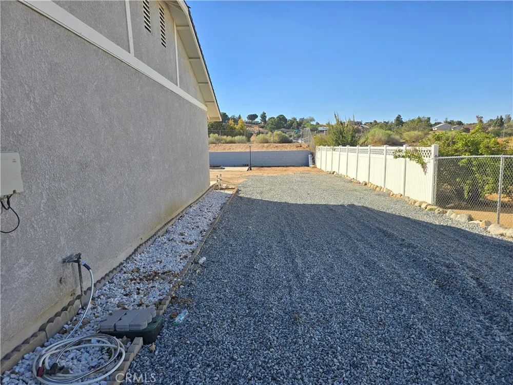 7786 Bangor Avenue Hesperia, CA 92345
