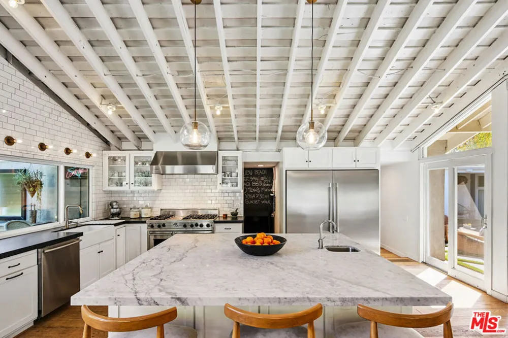 6259 Frondosa Drive Malibu, CA 90265