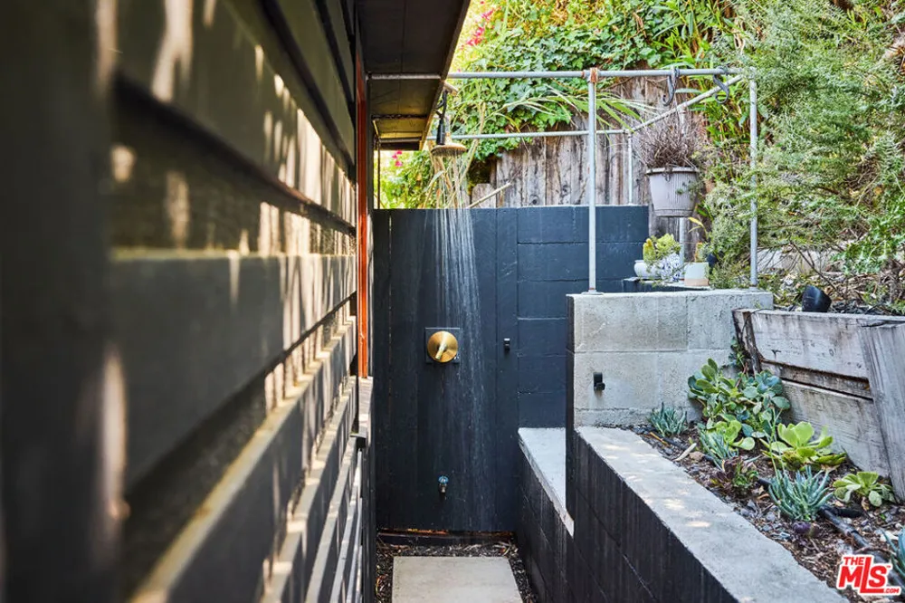 6259 Frondosa Drive Malibu, CA 90265