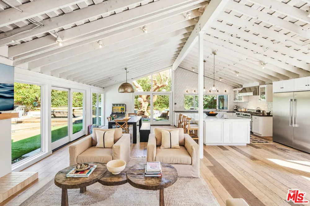 6259 Frondosa Drive Malibu, CA 90265