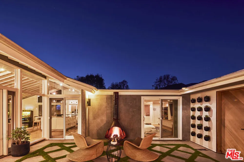 6259 Frondosa Drive Malibu, CA 90265