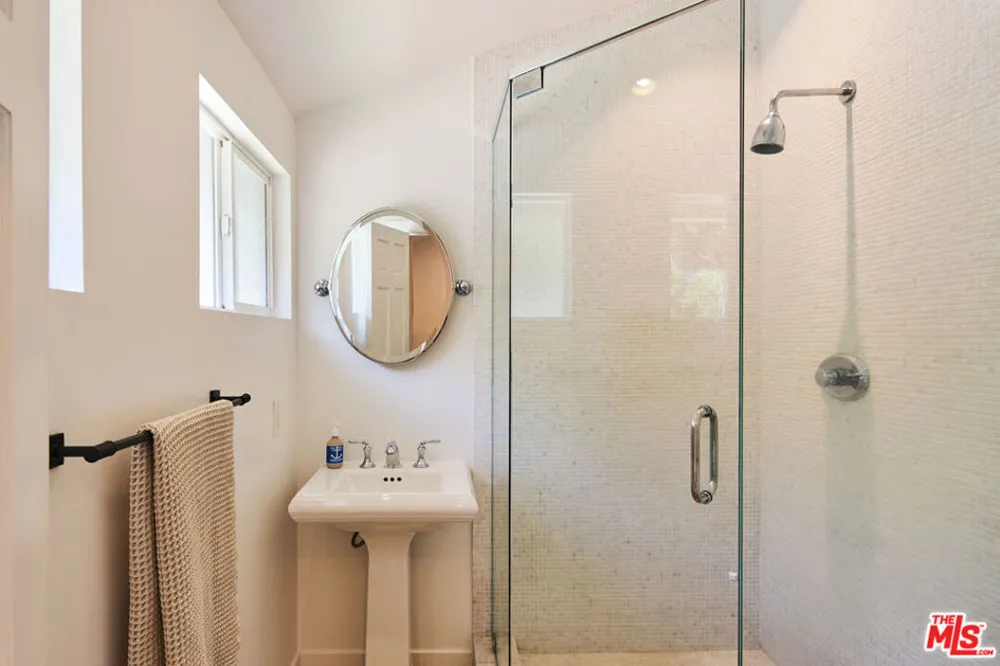 6259 Frondosa Drive Malibu, CA 90265