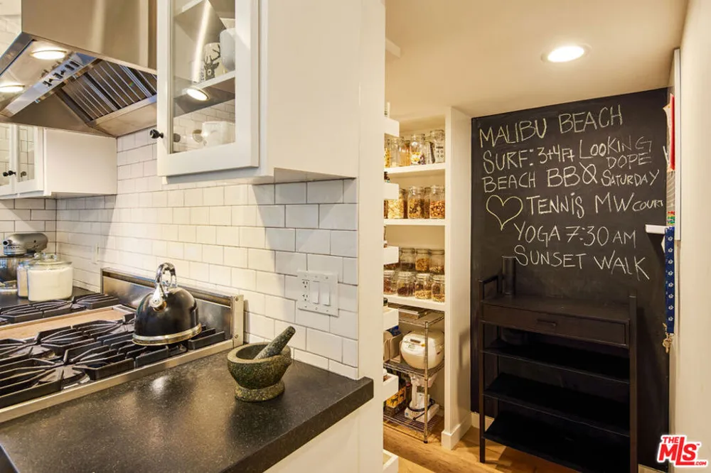 6259 Frondosa Drive Malibu, CA 90265
