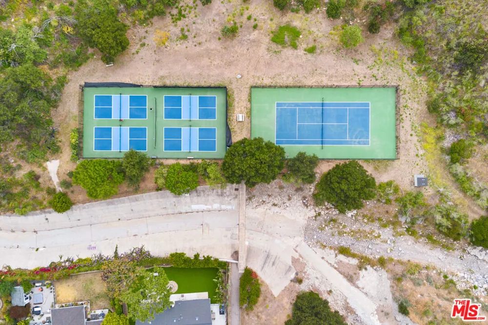 6259 Frondosa Drive Malibu, CA 90265