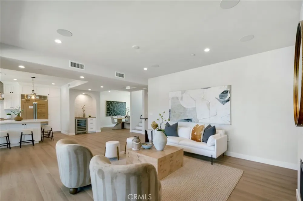 501 Elena Lane #B San Clemente, CA 92672