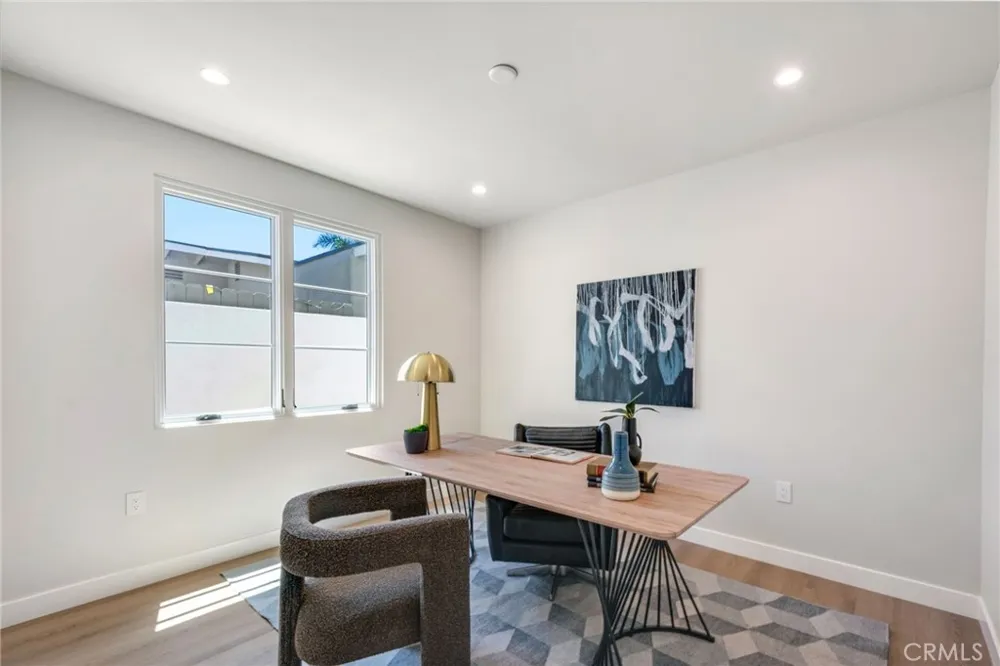 501 Elena Lane #B San Clemente, CA 92672