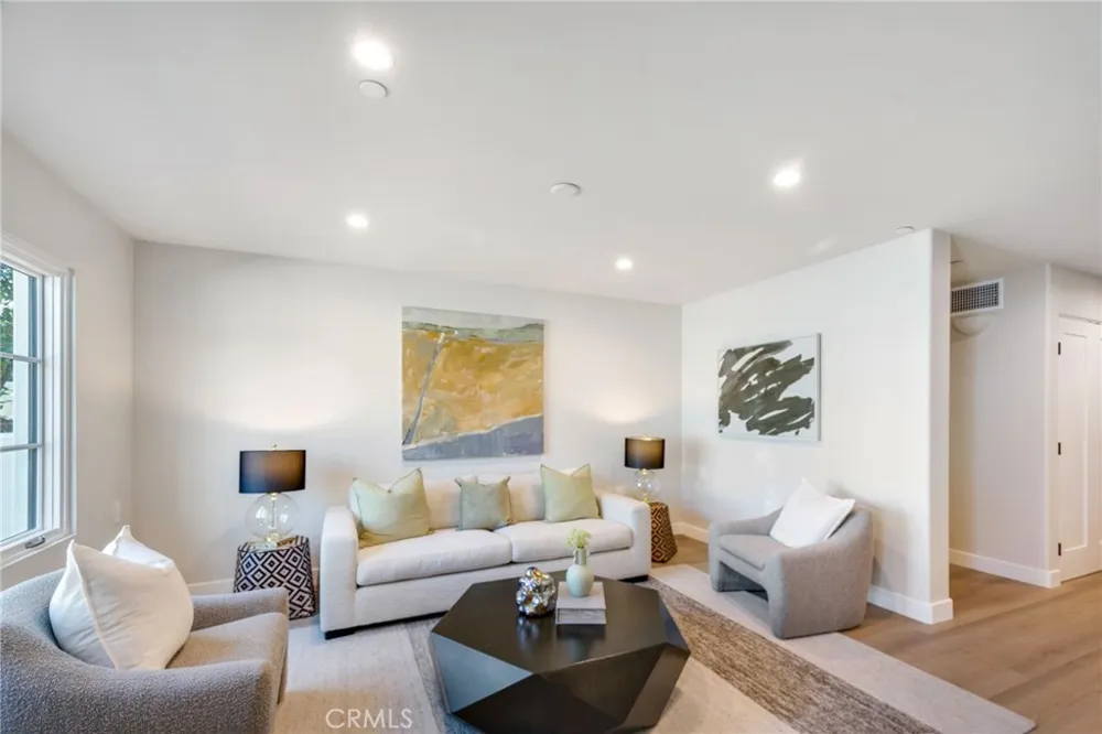 501 Elena Lane #B San Clemente, CA 92672