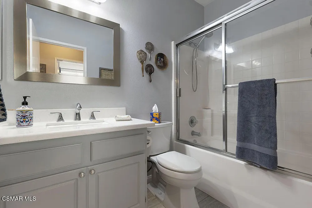 952 Donner Avenue Simi Valley, CA 93065