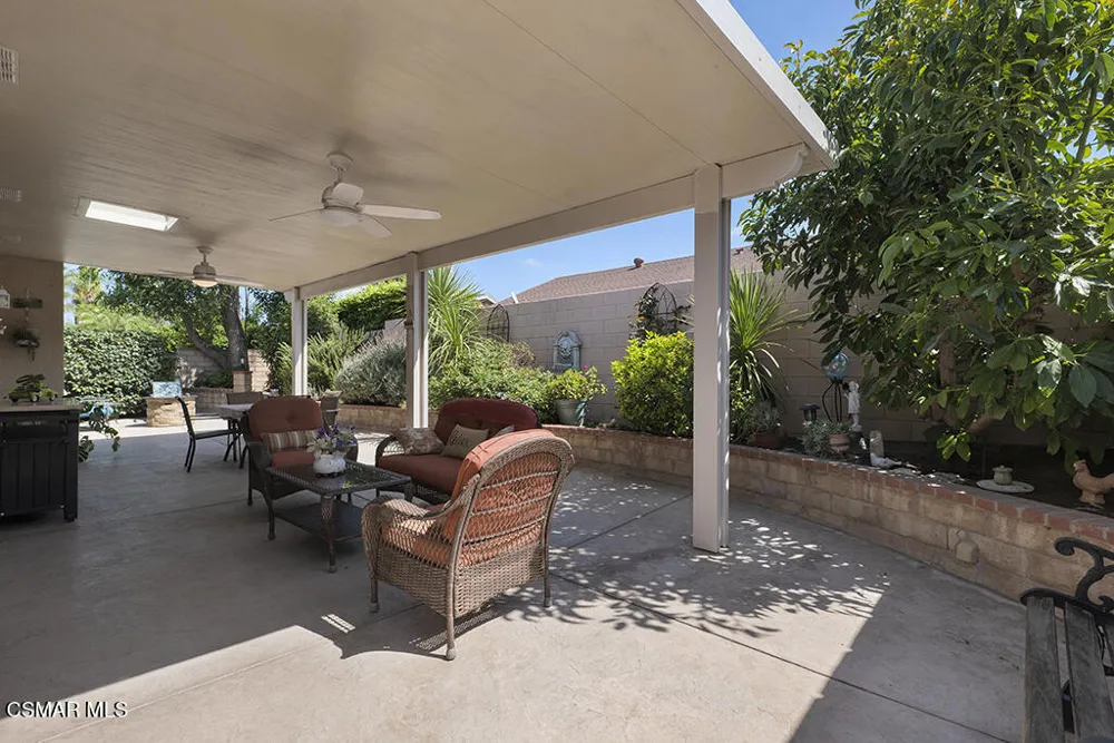 952 Donner Avenue Simi Valley, CA 93065