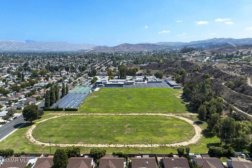 952 Donner Avenue Simi Valley, CA 93065