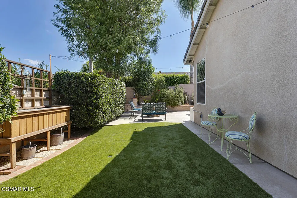 952 Donner Avenue Simi Valley, CA 93065