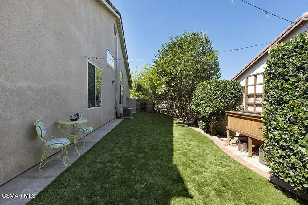 952 Donner Avenue Simi Valley, CA 93065