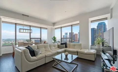 1100 Wilshire Boulevard #2806