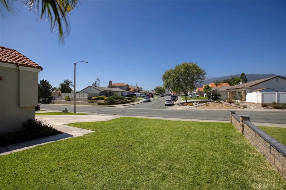 3669 Sweet Leaf Avenue Avenue Rialto, CA 92377