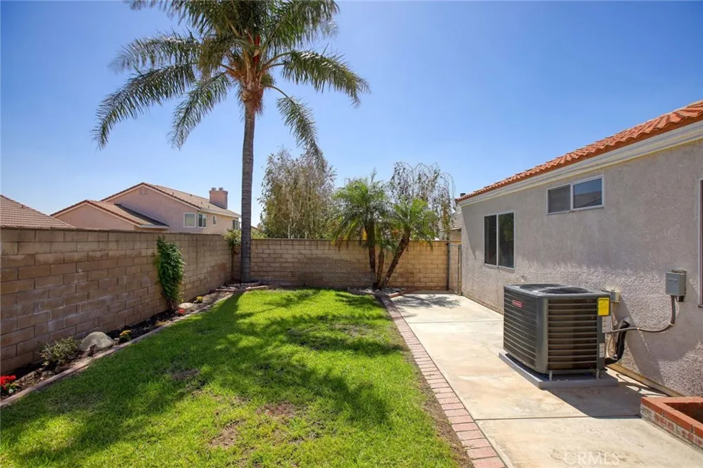 3669 Sweet Leaf Avenue Avenue Rialto, CA 92377