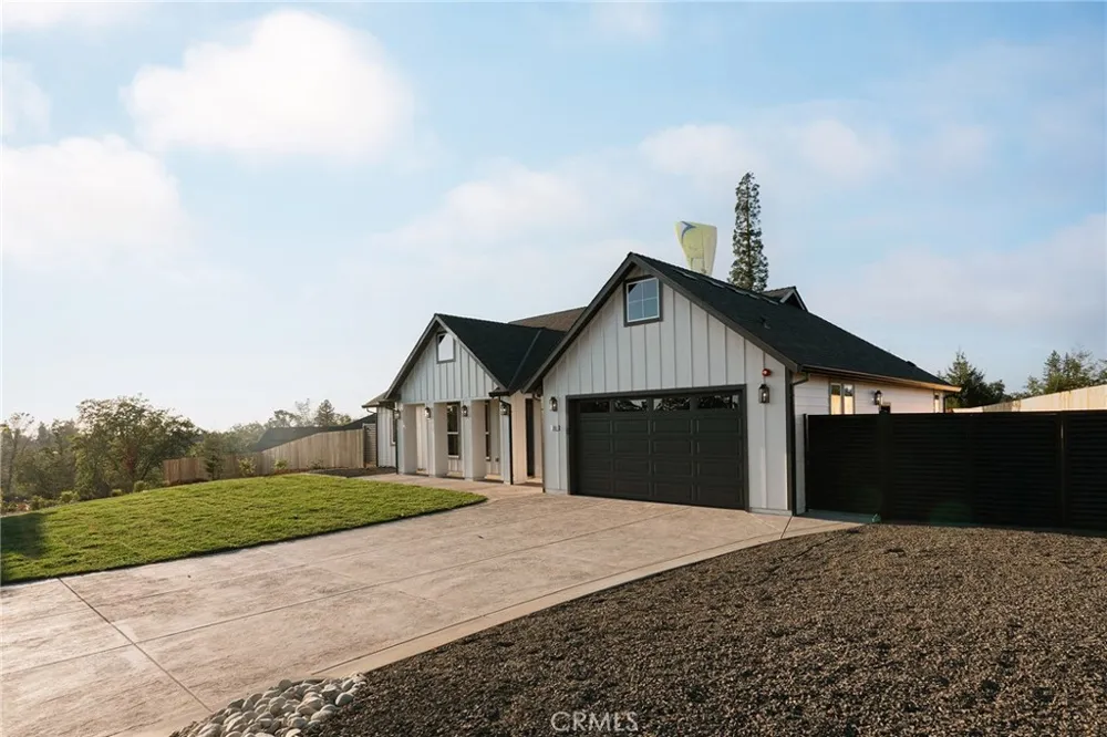 281 Rose Paradise, CA 95969
