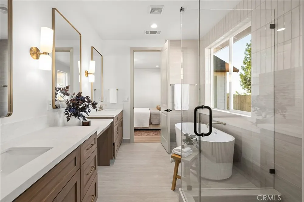 281 Rose Paradise, CA 95969