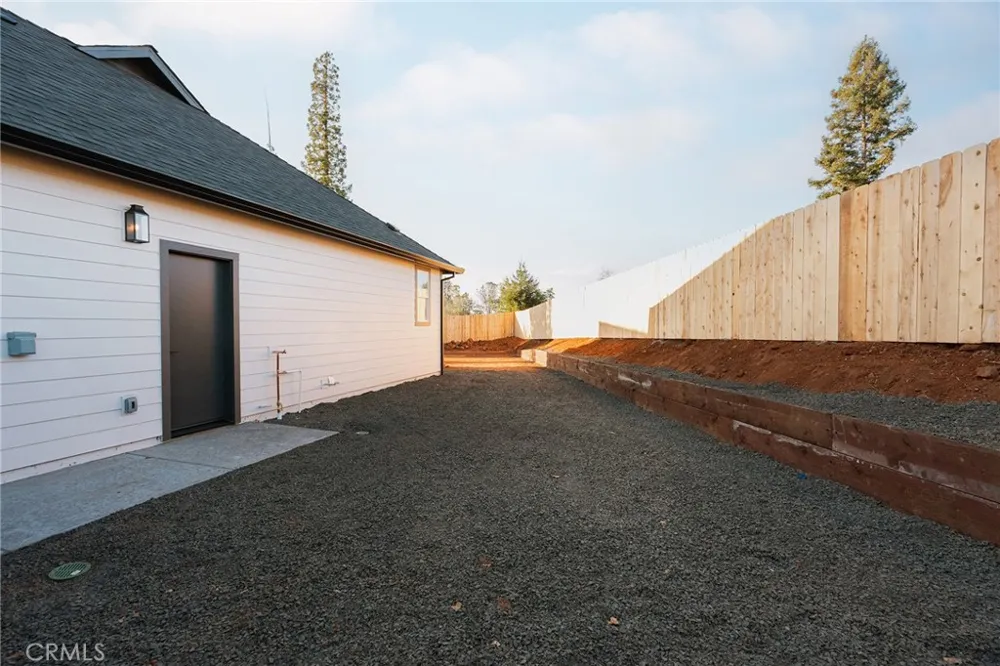 281 Rose Paradise, CA 95969