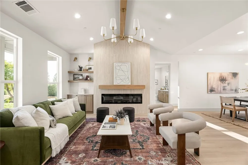 281 Rose Paradise, CA 95969