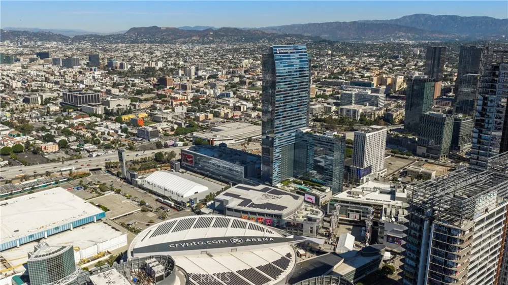 900 W Olympic #28A Los Angeles, CA 90015